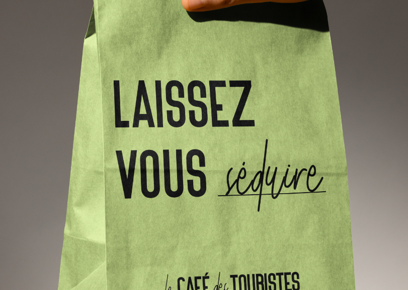 Le café des touristes